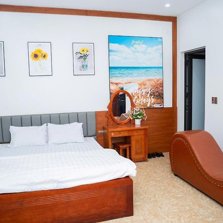 Phuong Hoa Hotel Uong Bi Dış mekan fotoğraf