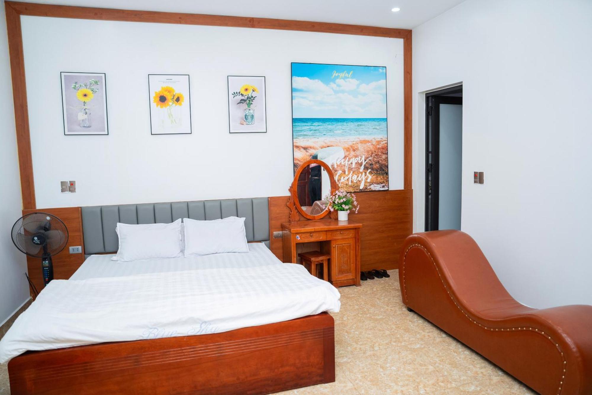 Phuong Hoa Hotel Uong Bi Dış mekan fotoğraf